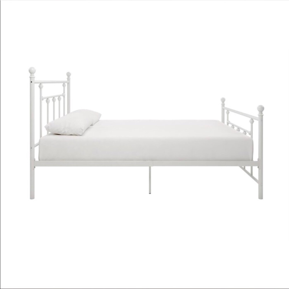 Full size bed frame - Picture 4 of 5